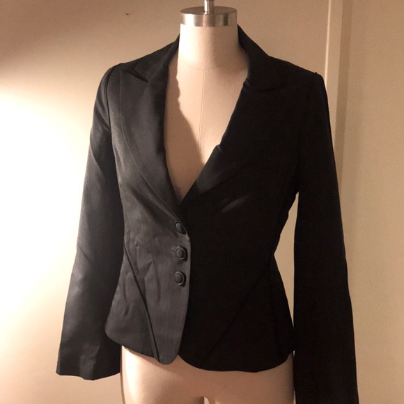 LOUIS VERDAD sz 6 & 8 skirt suit pinstripe shaped - Picture 1 of 7